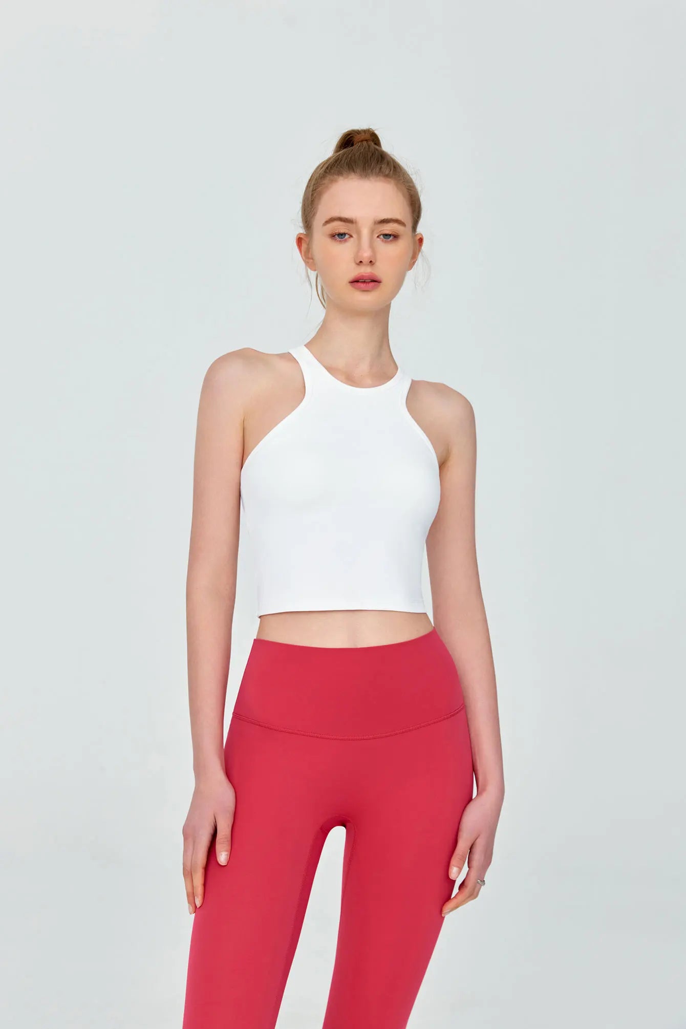 Breathable Quick Drying Sports Vest Round Neck Cross Back Shockproof Skin-friendly fabric Yoga Bra