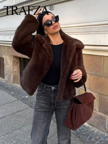 TRAFZA Vintage Women's New Faux Fur Coat Solid Lapel Long Sleeve Pockets 2025 Winter Female Jackets Streetwear Woman Outwear