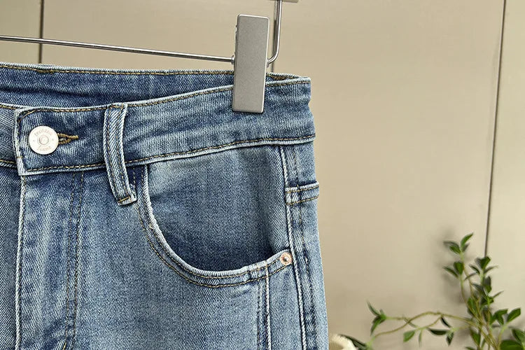 Plus Size Women's High Waisted Slim Flared Jeans 2025 Spring Stretch Denim Pants Curvy Premium Slimming & Lengthening Design