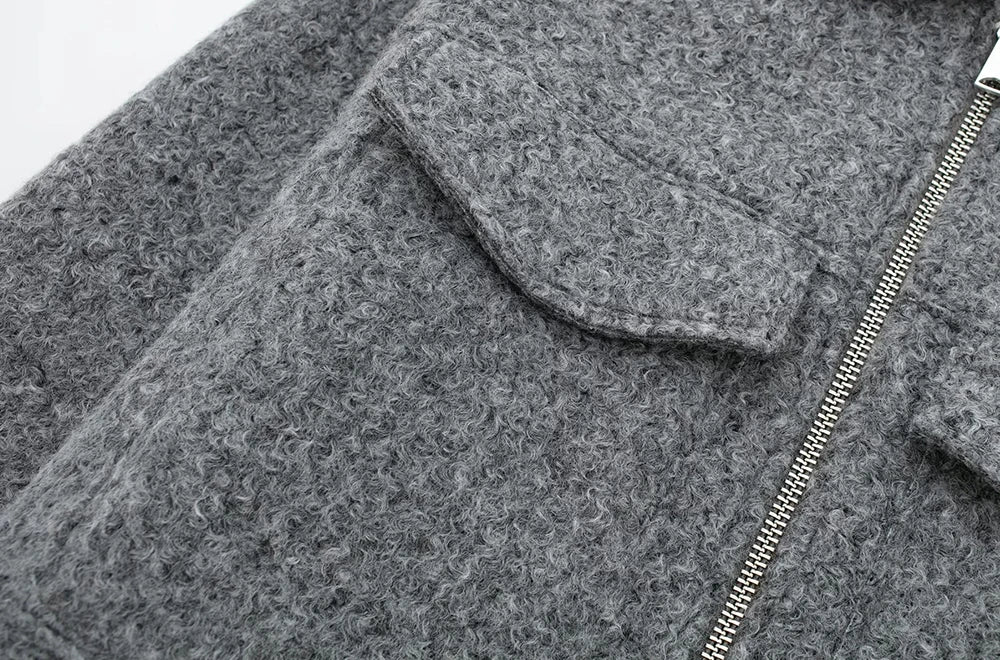 TRZA Women Fashion Patch Pockets With Flaps Cropped Jacket Coat Vintage Long Sleeve Front Zipper Female Outerwear Chic Tops