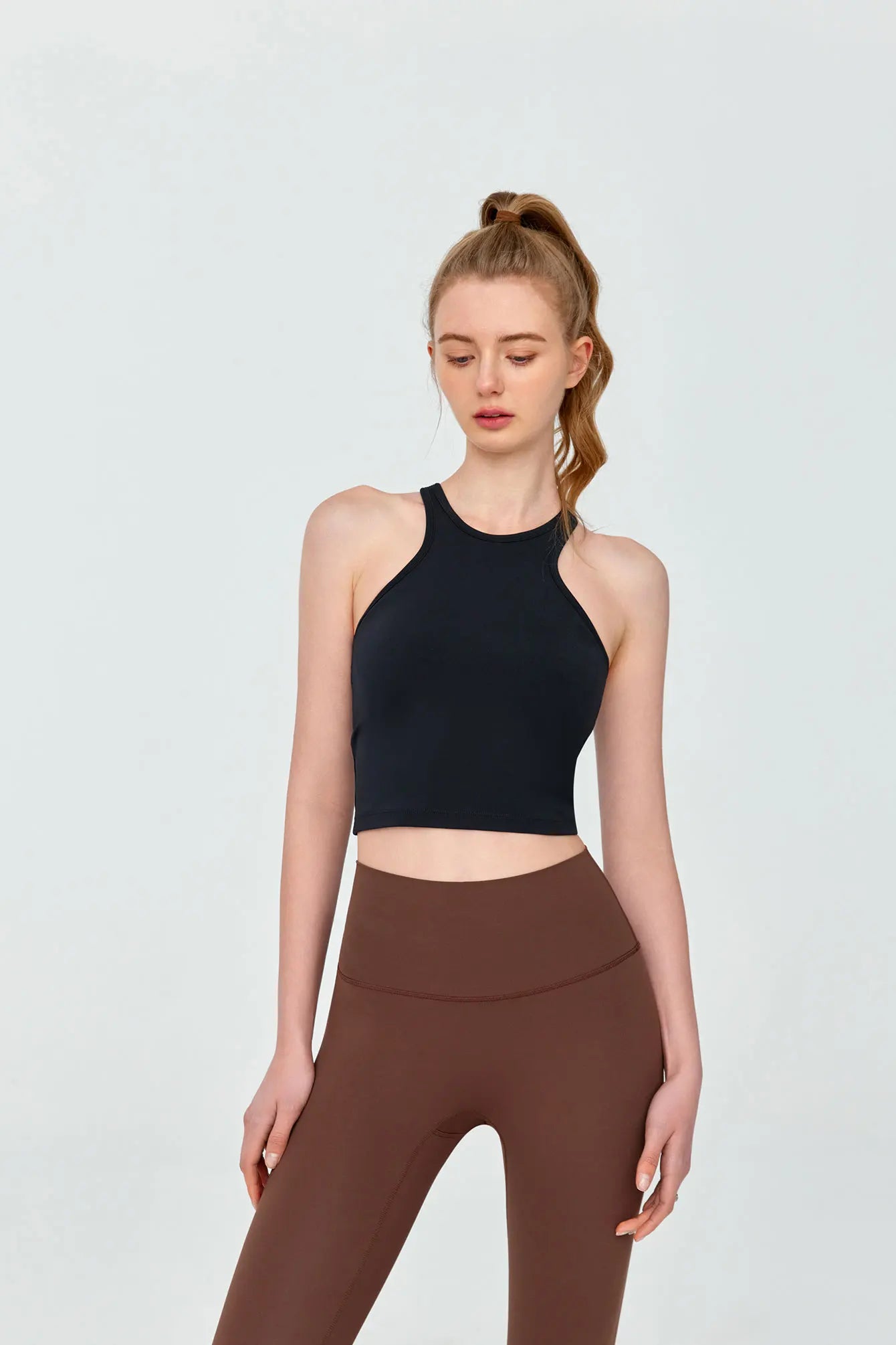 Breathable Quick Drying Sports Vest Round Neck Cross Back Shockproof Skin-friendly fabric Yoga Bra