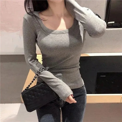 Women Slim Fit Long Sleeve White T-shirt Innerwear Base Shirt Autumn Season Trendy Threaded Round Neck Top