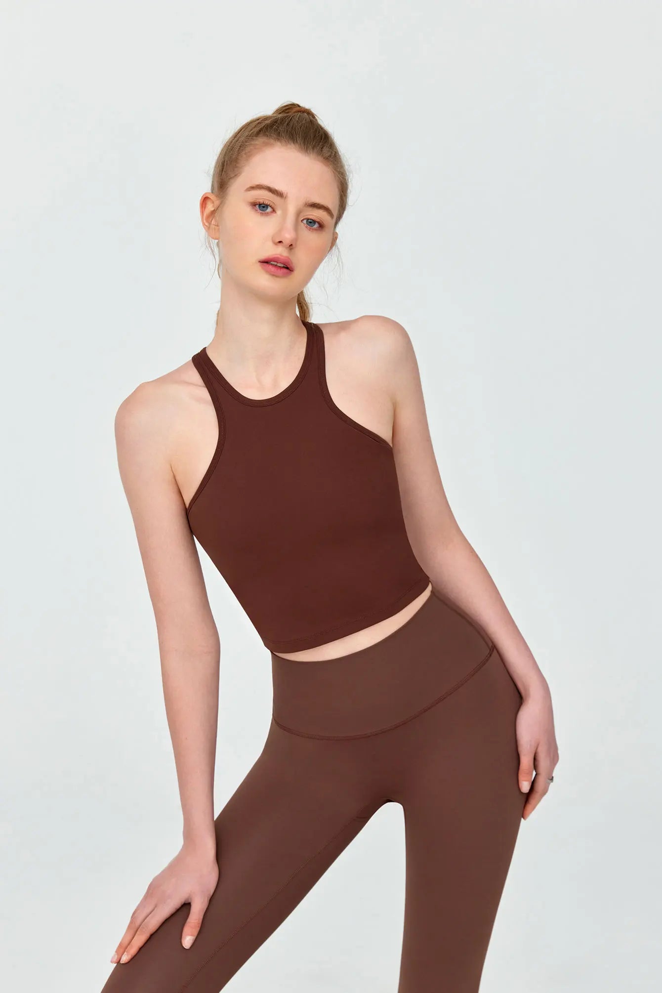 Breathable Quick Drying Sports Vest Round Neck Cross Back Shockproof Skin-friendly fabric Yoga Bra