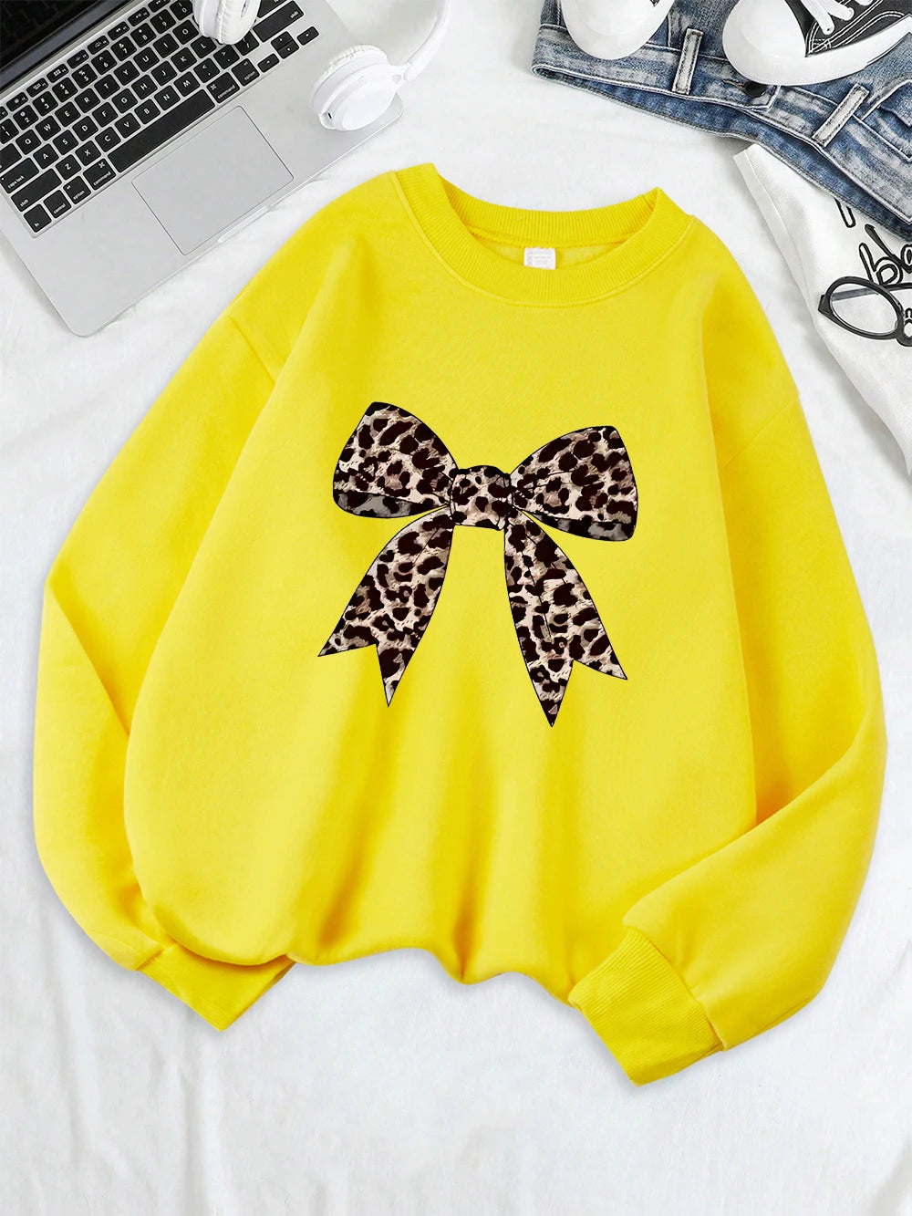 Bow Leopard Printing Sweatshirts Womens Crewneck Basics Hoodies Loose Fleece Warm Clothes Autumn Winter Sporty Woman Pullover