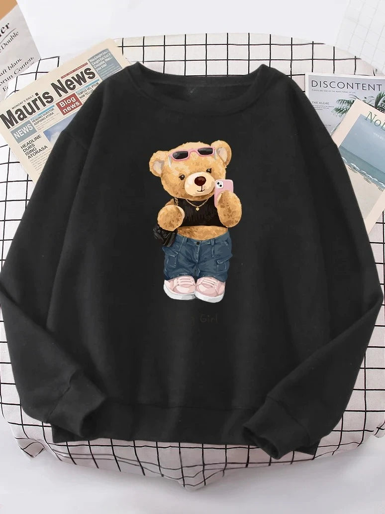 Street Teddy Bear Selfie Girls Funny Sweatshirt Women's Fashion Hoodies Crew Neck Hoodies Fashion Pullovers Women Clothing Y2K