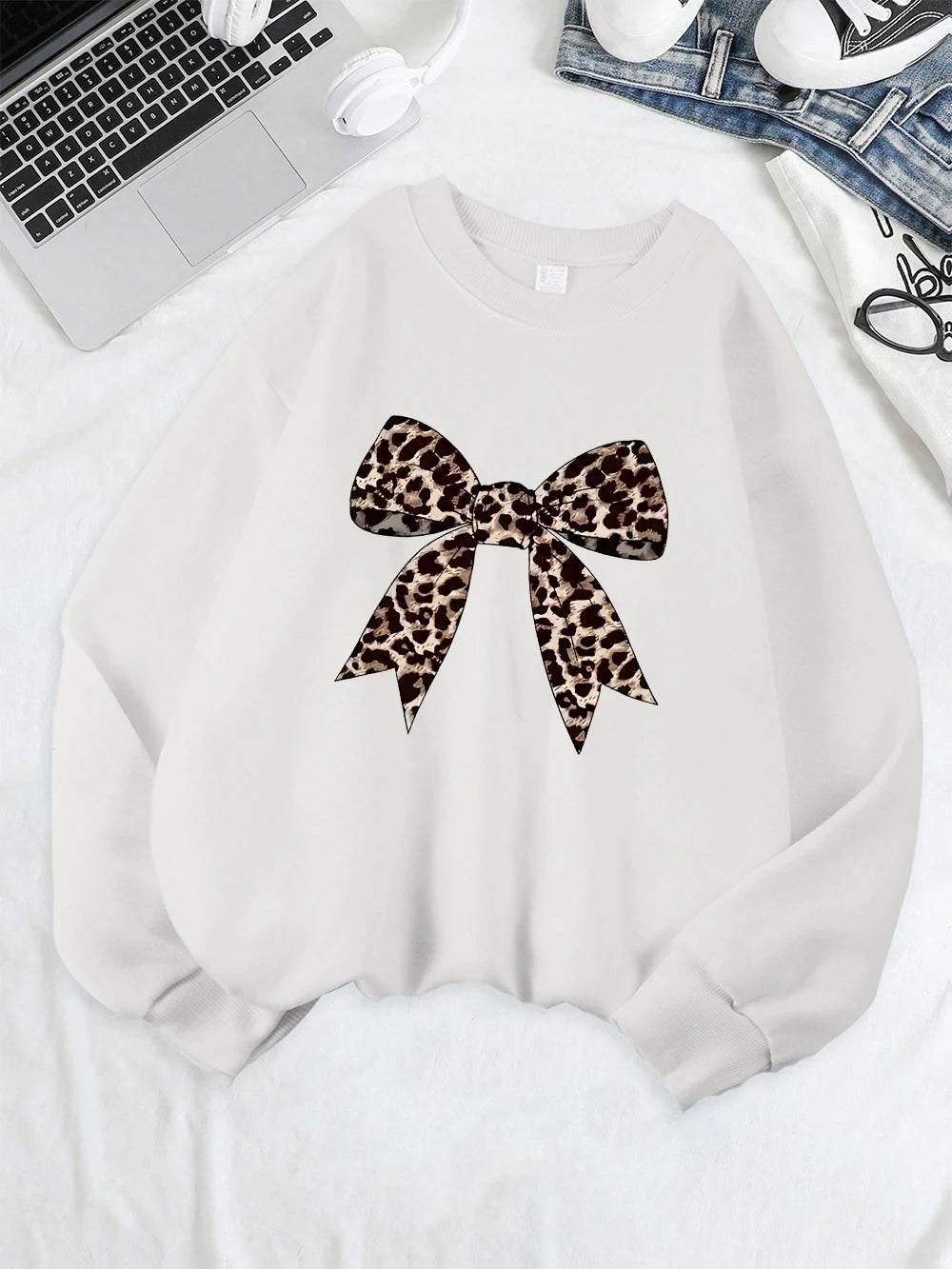 Bow Leopard Printing Sweatshirts Womens Crewneck Basics Hoodies Loose Fleece Warm Clothes Autumn Winter Sporty Woman Pullover
