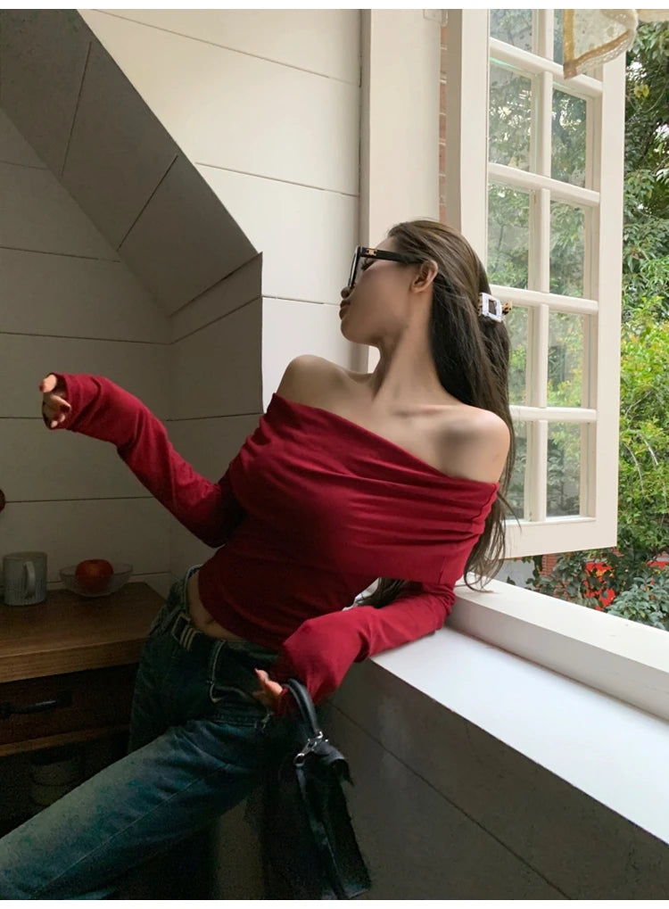 Sexy Tops Off Shoulder Long Sleeve Crop Top Women's Autumn/Winter 2024 New Spicy Girl Slim Fit Short Red T-shirt