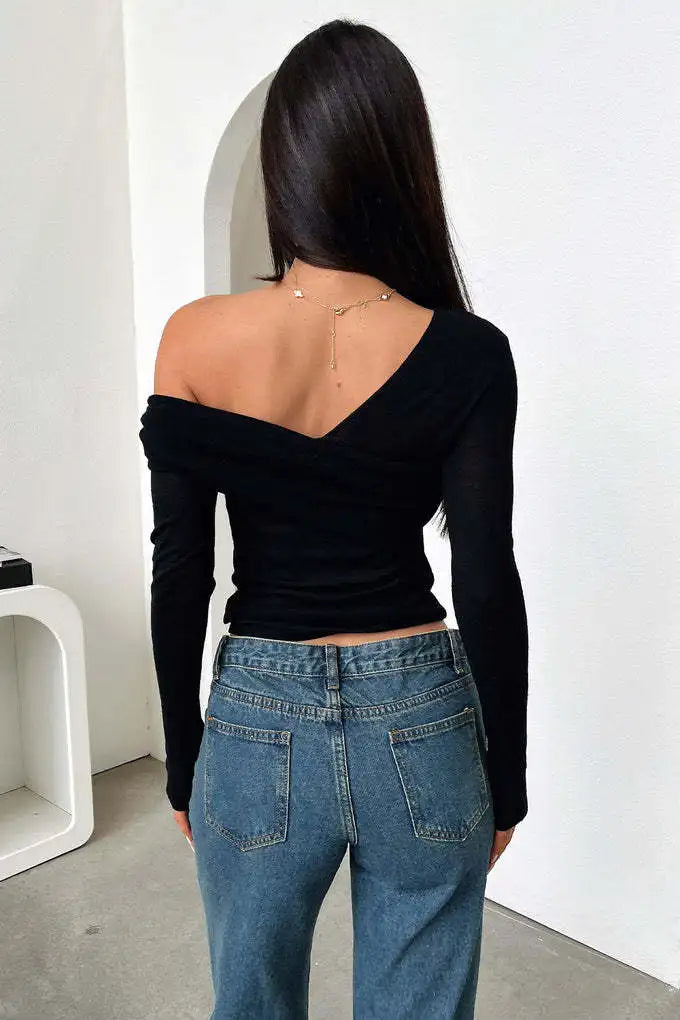 Fairyshely 2025 Spring Casual Black T-shirt Women Off Shoulder Long Sleeve Bodycon Crop Top Autumn Lady Clud Party Short Tops